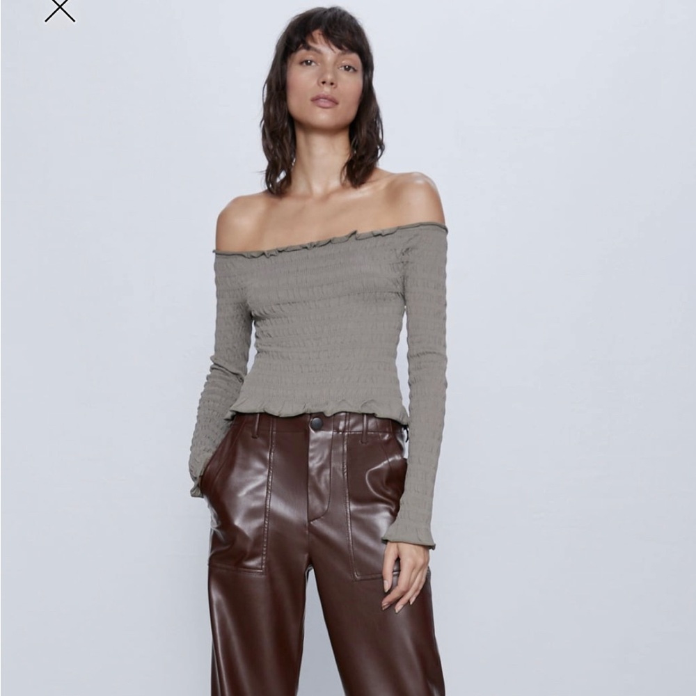 ZARA Off The Shoulder Smock Ruffled Top